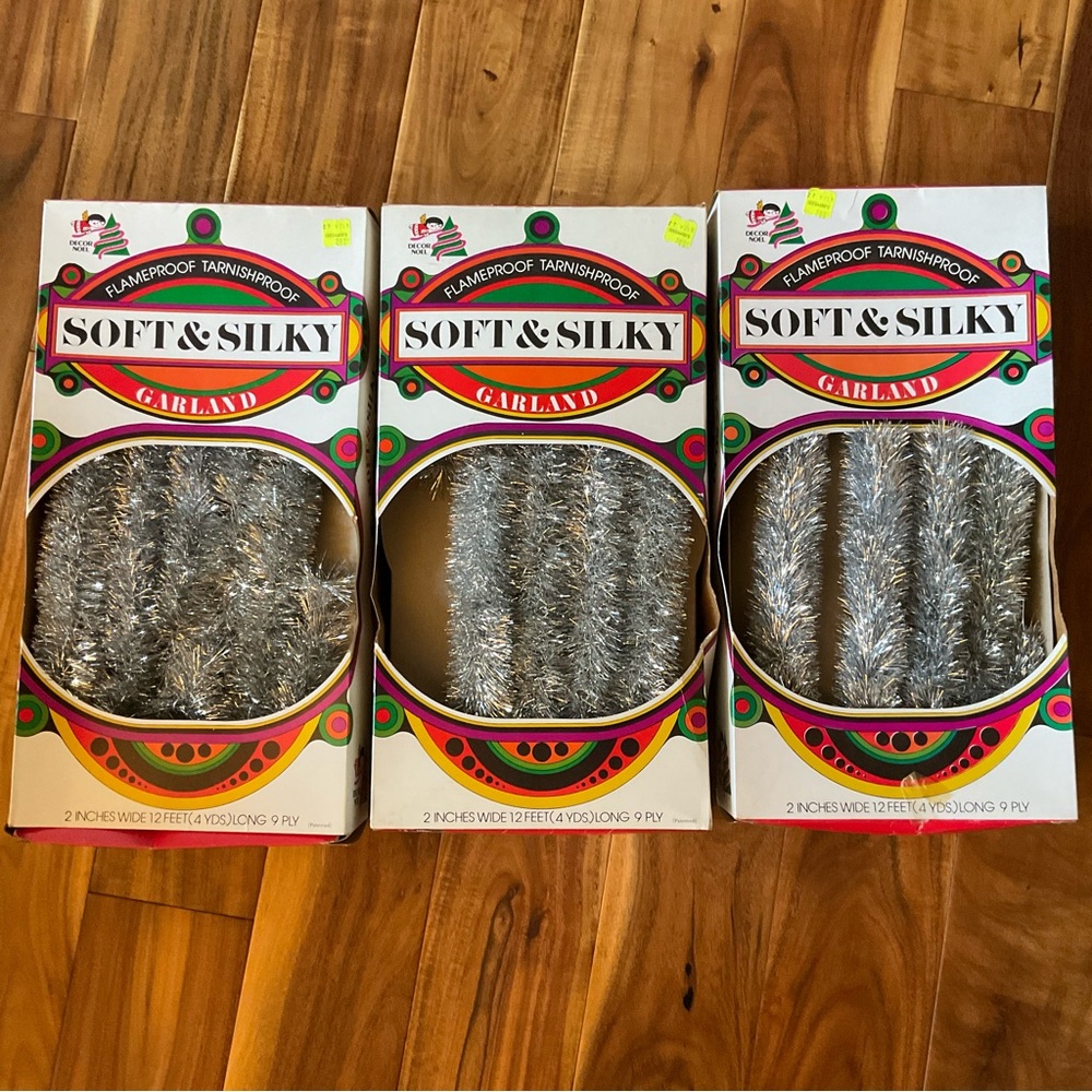 New In Box Vintage Garland 1978 Decor Noel Silver Garland 3 Boxes